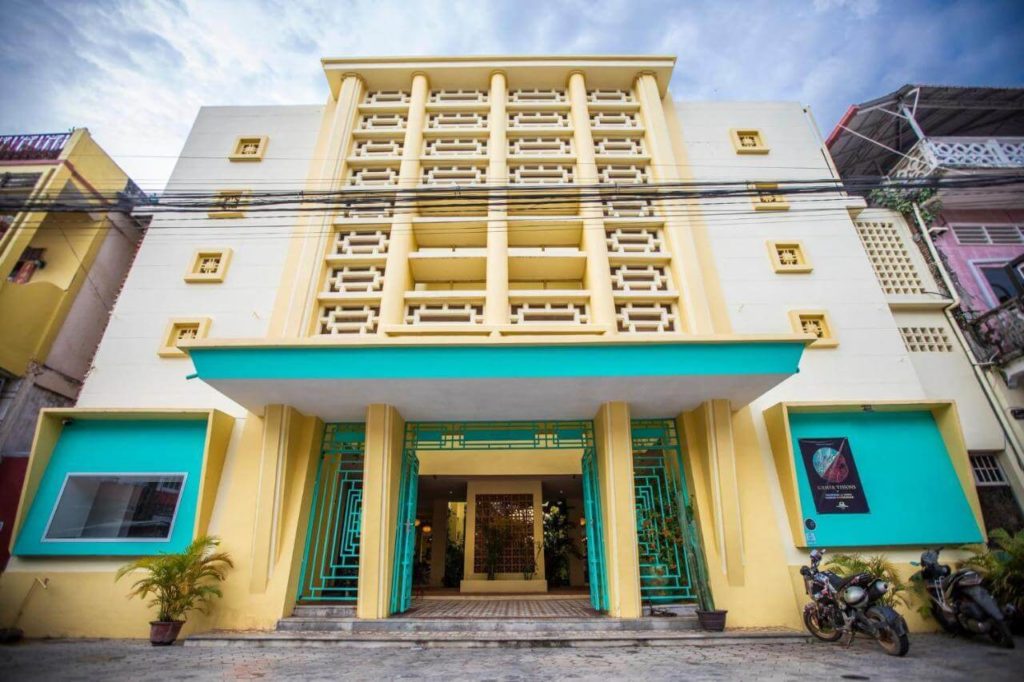 Hotel old cinema à Kampot