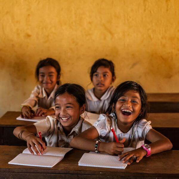Enfants cambodgiens à l'école